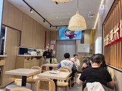 -桂在香知桂林米粉(红博中央公园店)