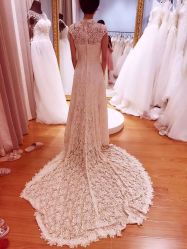 -Flora婚纱礼服定制租赁店