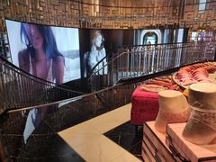 -Victoria's Secret(杭州湖滨银泰in77店)