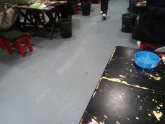 等位区-碎怂烤肉(钟楼柳巷店)