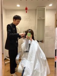 -简法造型·品牌形象店