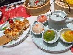 -悦得闲广式点心茶楼(蓝鲸世界店)