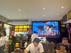 -川流不息·地道川菜·小龙虾(松东路店)