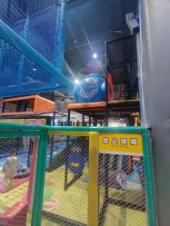 -反弹蹦床公园·亲子乐园·团建·派对(尚品奥莱店)
