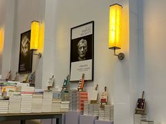 -先锋书店(五台山总店)