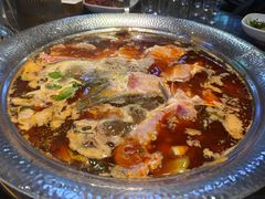 -老船舫·现做活鲜鱼馆(东郊记忆店)