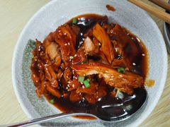 -两勺子一碗口水鸡拌面