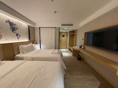 -凯里亚德酒店(深圳北站大浪商业中心店)