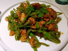 川味小炒肉-思念果岭湖畔花房餐厅