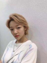 -YESIDO椰岛造型烫发染发