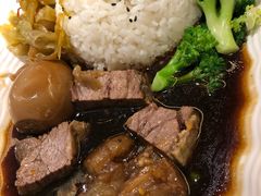 牛筋牛腩饭-康师傅私房牛肉面(申虹店)