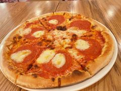 大眼肉披萨-城市大道红炉披萨烘焙坊