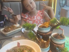 -佬太公海鸭·海鲜大排档(上海总店)