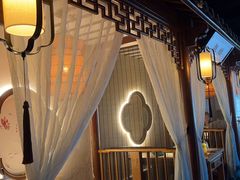 -荷塘秋月·本帮江浙菜(国权路店)