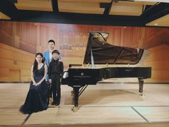 -柏斯音乐艺术中心·钢琴·吉他(上音店)