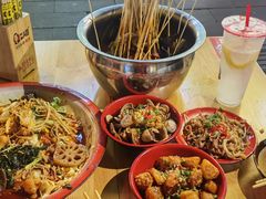 -拐枣巷小串串(财大店)