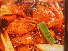 -龙巢盱眙龙虾·鸡煲·烧烤宵夜(坪洲店)