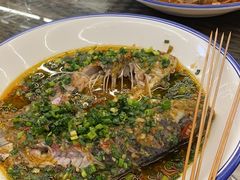 -去吃小龙虾·江湖菜·烧烤(南滨路店)