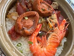 鲍鱼海鲜腊味煲仔饭-崖口煲仔饭