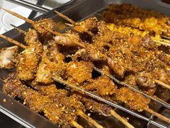 -延边金达莱烧烤串店