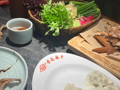 -李记饺子·熏酱东北菜(欢乐谷店)