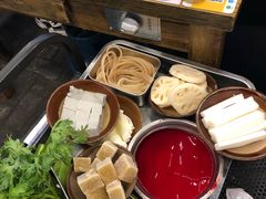 -周幺妹重庆老火锅(银泰城总店)