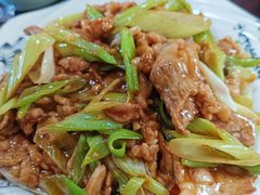 -金卯白肉罩火烧
