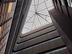 -上海虹桥中心爱琴海亚朵S酒店