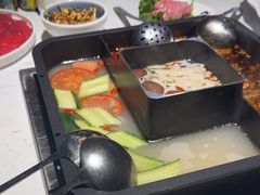 -二荆条·蜀鲜汇城市森林火锅