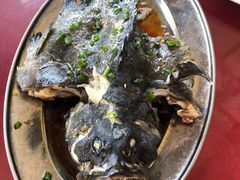 清蒸石斑鱼-霞涌市场海鲜摆卖区