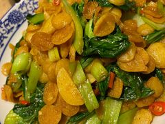-挂旗柴锅鸡(蚌山区嘉年华店)