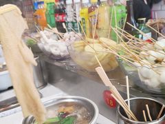 -百品聚旋转火锅(万德庄店)