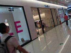 -ZARA(凯德乐峰广场店)