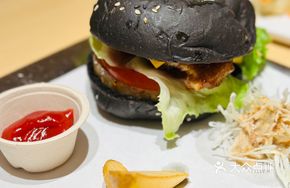 Whirlwind Eel Burger