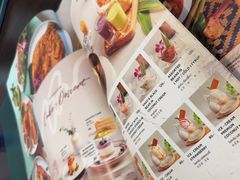 -Chom Cafe and Restaurant