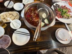 -顺水湾·牛肉牛杂火锅(驾鹤店)