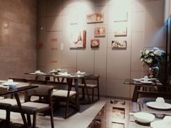 -南国会酒家(岗顶1站广场店)