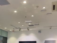 -Apple授权专营店(宝山万达店)