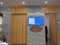 -上海仁爱医院口腔科 · 种植