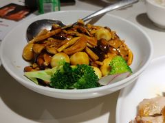 野山菌鹌鹑蛋-小放牛河北菜(长安万达店)