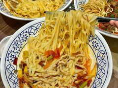 -李与白包子铺(桐梓林店)