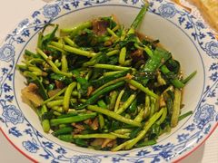 藜蒿炒腊肉-3弄堂·滕王饭店·江西菜(铜锣湾店)