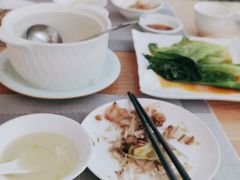 -忆食尚腊味煲仔饭(华南城店)