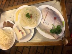 -山城年华老火锅(玉林店)