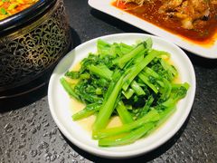 -万重锦·人文川菜馆(骡马市店)