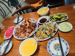 -老天桥酱肉烧饼夹肘子(天桥店)