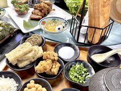-刘姐啤酒鱼民族演艺餐厅(西街总店)