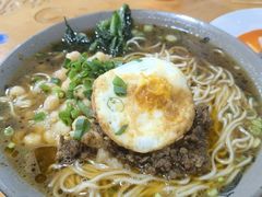 -丁丁猫重庆小面(徐州路店)