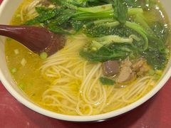 -月亮房·白斩鸡(娄山关路店)