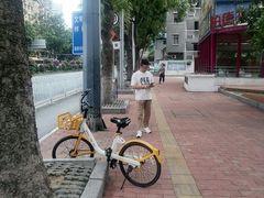 -麦当劳(中山八路店)